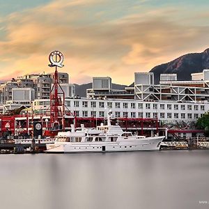 The Lonsdale Quay Hotel